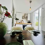 Heerlijk Centrum En Restaurant! Apartment