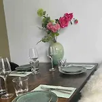 Heerlijk Centrum En Restaurant! 公寓