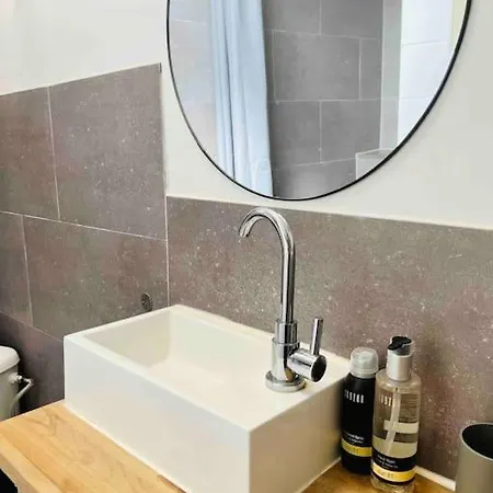 Heerlijk Centrum En Restaurant! بريدا