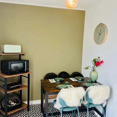 Heerlijk Centrum En Restaurant! * 布雷达