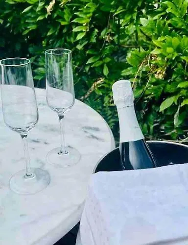 Heerlijk Centrum En Restaurant! Breda