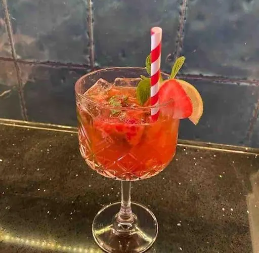 Heerlijk Centrum En Restaurant! Appartamento Breda