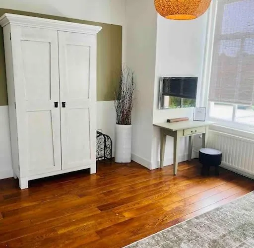 Heerlijk Centrum En Restaurant! Appartement Bréda