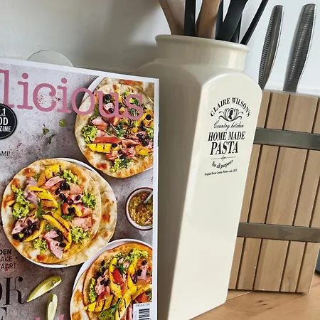 شقة Heerlijk Centrum En Restaurant!